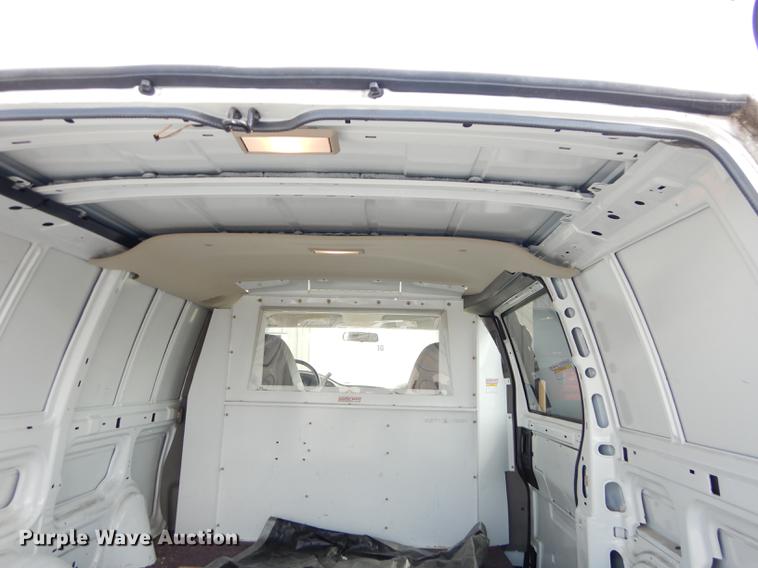 image for item DF1859 2005 Chevrolet Astro van