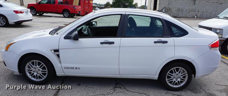 image for item DF1860 2008 Ford Focus