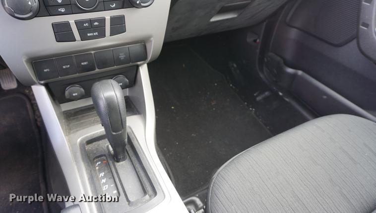 image for item DF1860 2008 Ford Focus