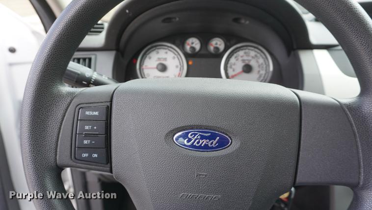 image for item DF1860 2008 Ford Focus