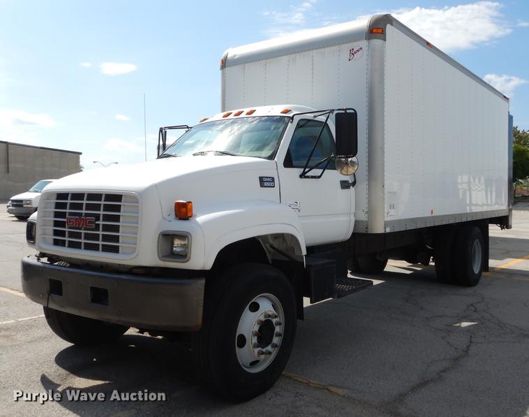 image for item DF1868 2002 GMC C6500 box truck