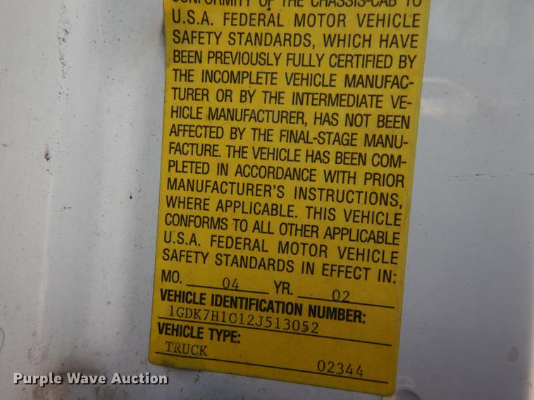 image for item DF1868 2002 GMC C6500 box truck