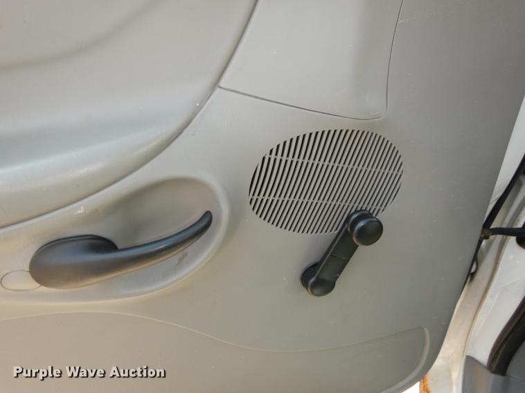 image for item DF1869 1998 Ford F150 pickup truck