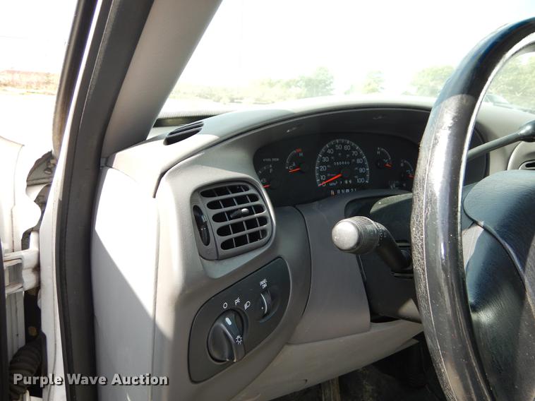 image for item DF1869 1998 Ford F150 pickup truck