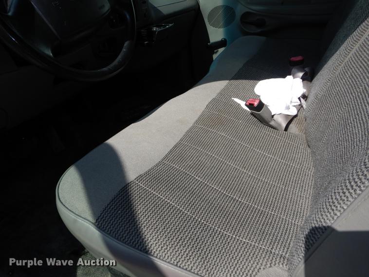 image for item DF1869 1998 Ford F150 pickup truck