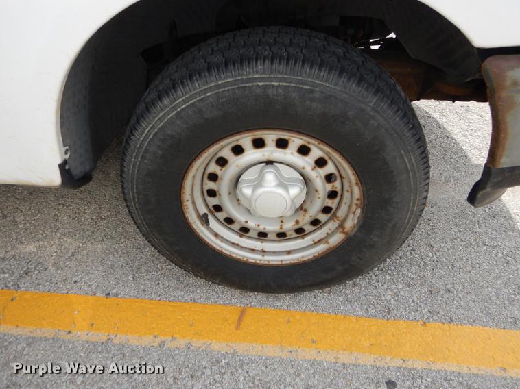 image for item DF1869 1998 Ford F150 pickup truck