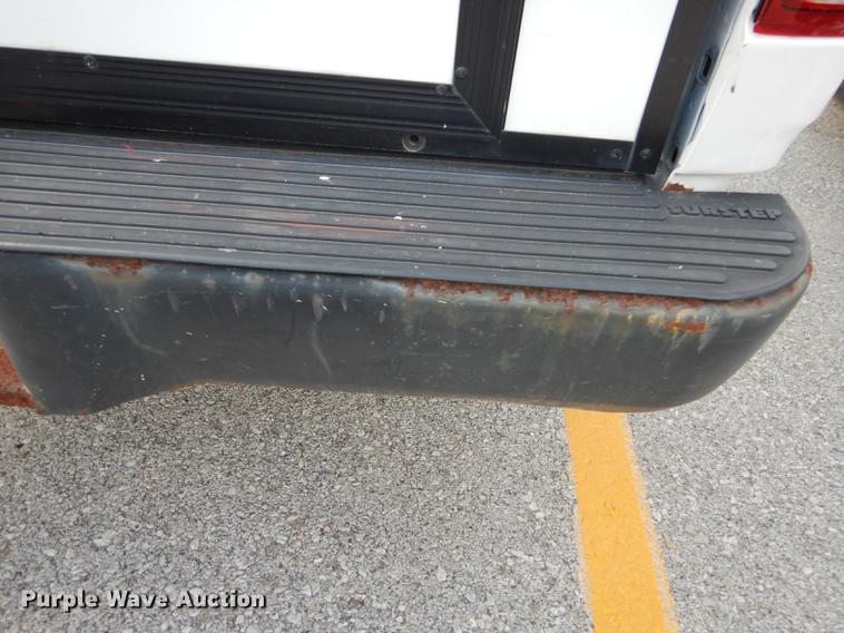 image for item DF1869 1998 Ford F150 pickup truck