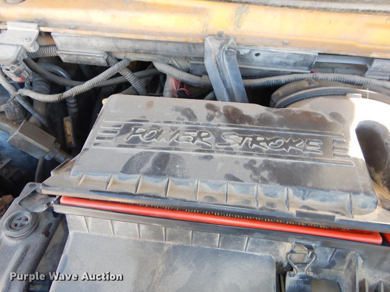 image for item DF1902 2003 Ford E450 Super Duty school bus