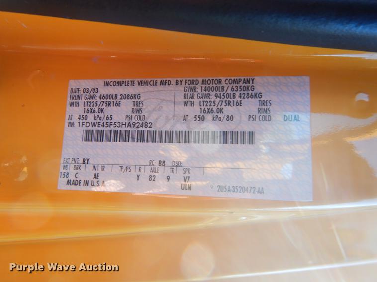 image for item DF1902 2003 Ford E450 Super Duty school bus