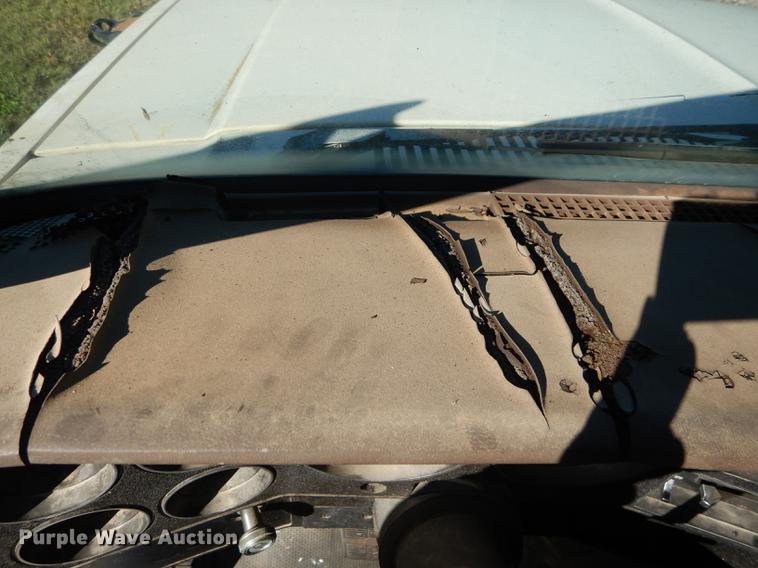 image for item DF1903 1986 Chevrolet C10 Suburban SUV