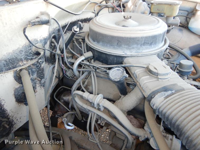 image for item DF1903 1986 Chevrolet C10 Suburban SUV