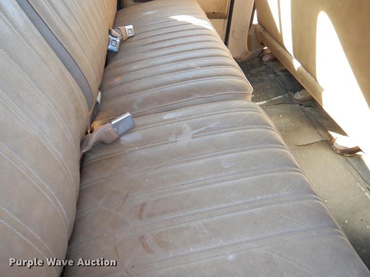 image for item DF1903 1986 Chevrolet C10 Suburban SUV