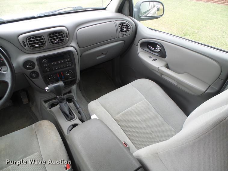 image for item DF2789 2008 Chevrolet TrailBlazer LS SUV