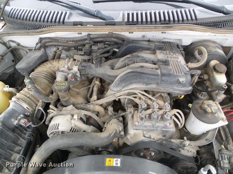 image for item DF2790 2004 Ford Explorer SUV