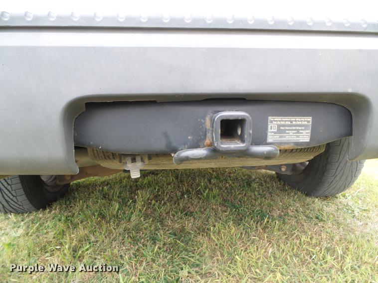 image for item DF2790 2004 Ford Explorer SUV