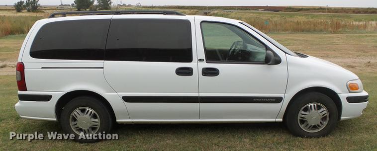 image for item DF2791 2001 Chevrolet Venture LS Extended van