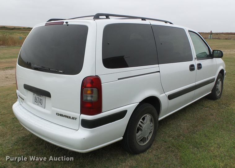 image for item DF2791 2001 Chevrolet Venture LS Extended van