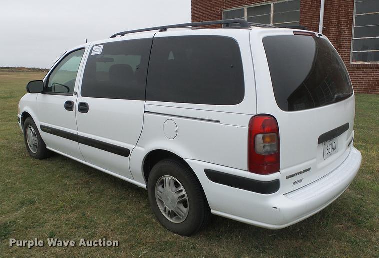 image for item DF2791 2001 Chevrolet Venture LS Extended van