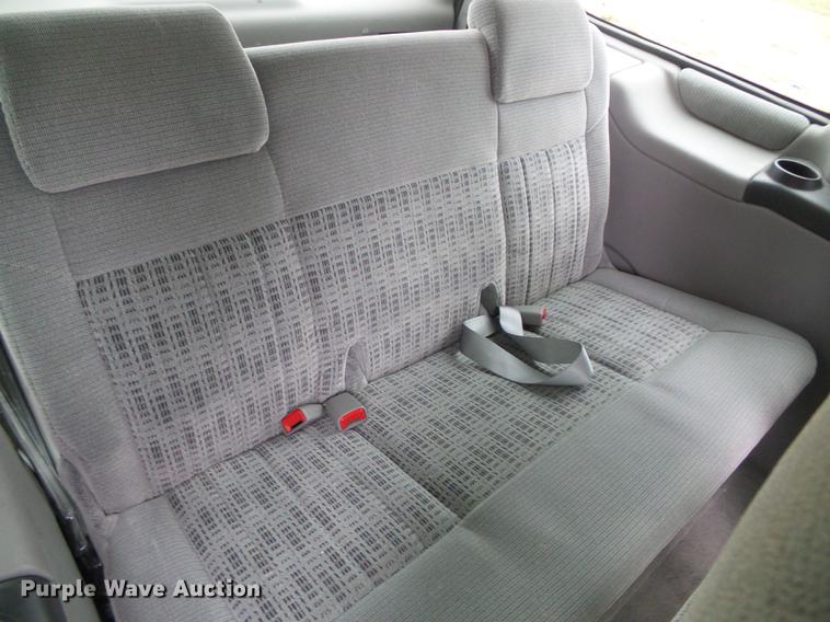 image for item DF2791 2001 Chevrolet Venture LS Extended van