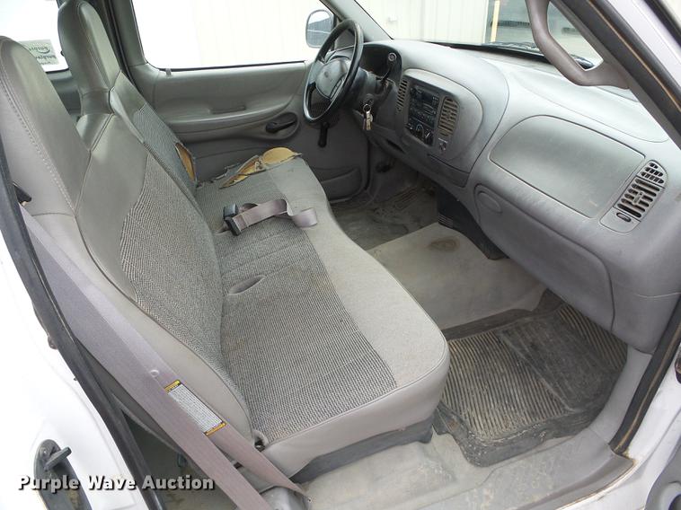 image for item DF2794 1997 Ford F150 XL SuperCab pickup truck