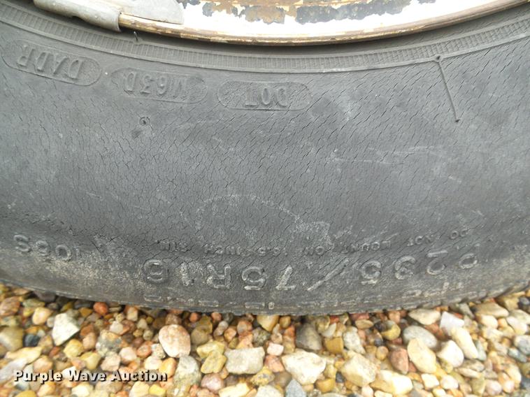 image for item DF2794 1997 Ford F150 XL SuperCab pickup truck