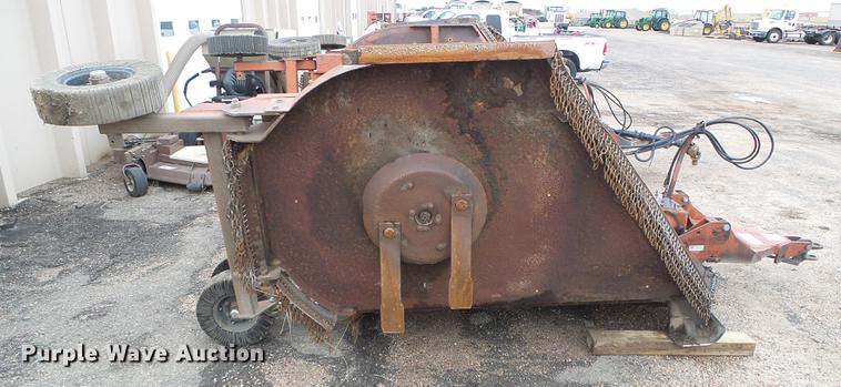 image for item DF2797 2000 Rhino FM15 batwing rotary mower