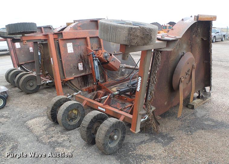 image for item DF2797 2000 Rhino FM15 batwing rotary mower