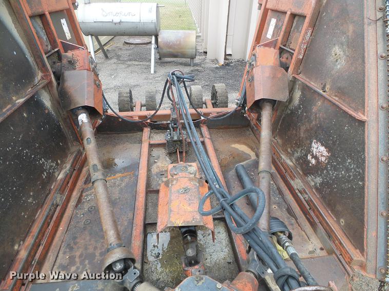 image for item DF2797 2000 Rhino FM15 batwing rotary mower