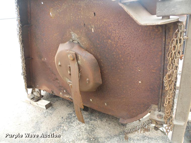 image for item DF2797 2000 Rhino FM15 batwing rotary mower