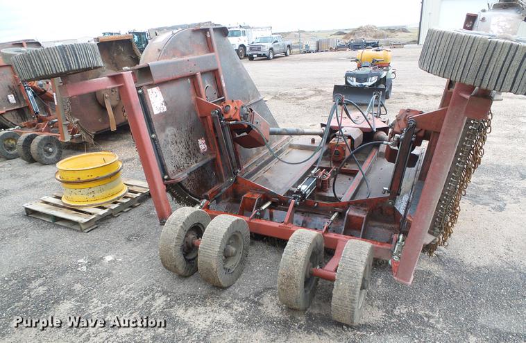 image for item DF2798 1998 Rhino FM15 batwing rotary mower