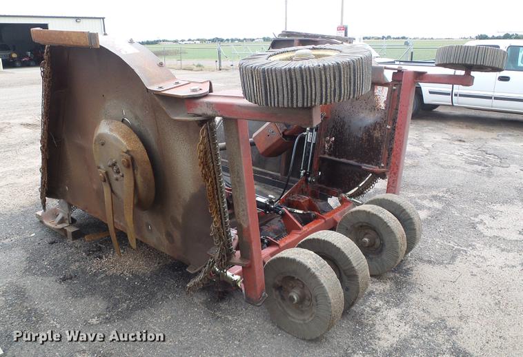 image for item DF2798 1998 Rhino FM15 batwing rotary mower