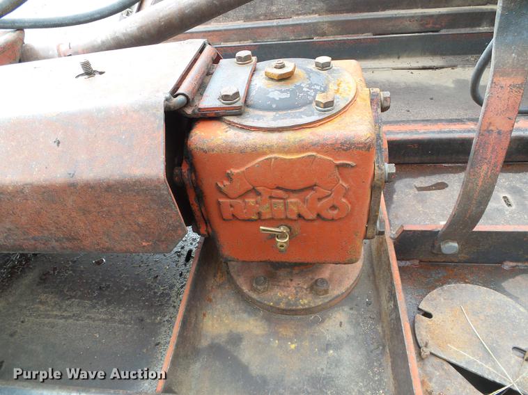 image for item DF2798 1998 Rhino FM15 batwing rotary mower