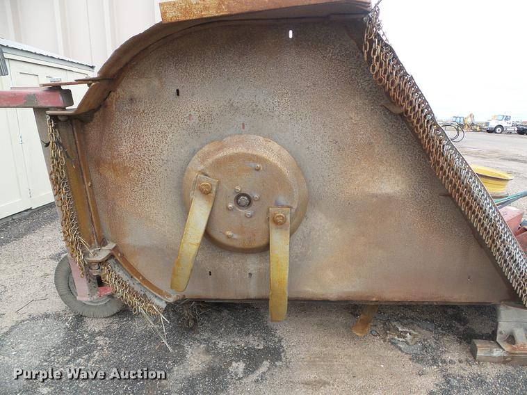 image for item DF2798 1998 Rhino FM15 batwing rotary mower