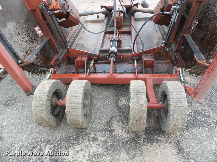 image for item DF2798 1998 Rhino FM15 batwing rotary mower