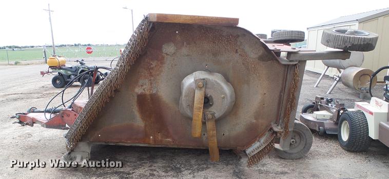 image for item DF2799 2000 Rhino FM15 batwing rotary mower