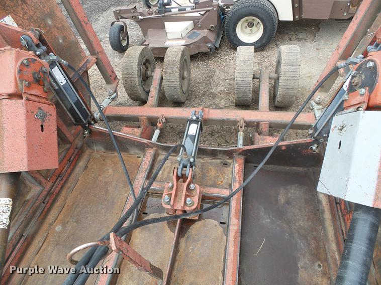 image for item DF2799 2000 Rhino FM15 batwing rotary mower