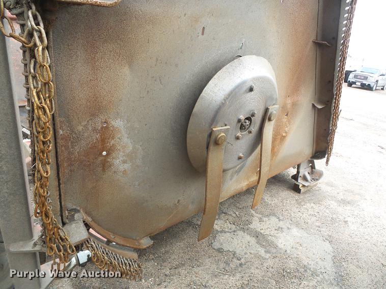 image for item DF2799 2000 Rhino FM15 batwing rotary mower