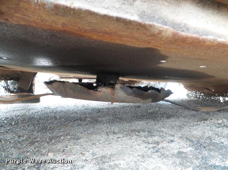 image for item DF2799 2000 Rhino FM15 batwing rotary mower