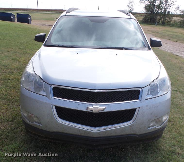image for item DF2800 2012 Chevrolet Traverse LS SUV