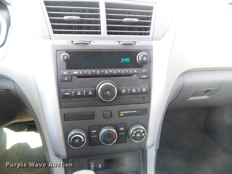image for item DF2800 2012 Chevrolet Traverse LS SUV