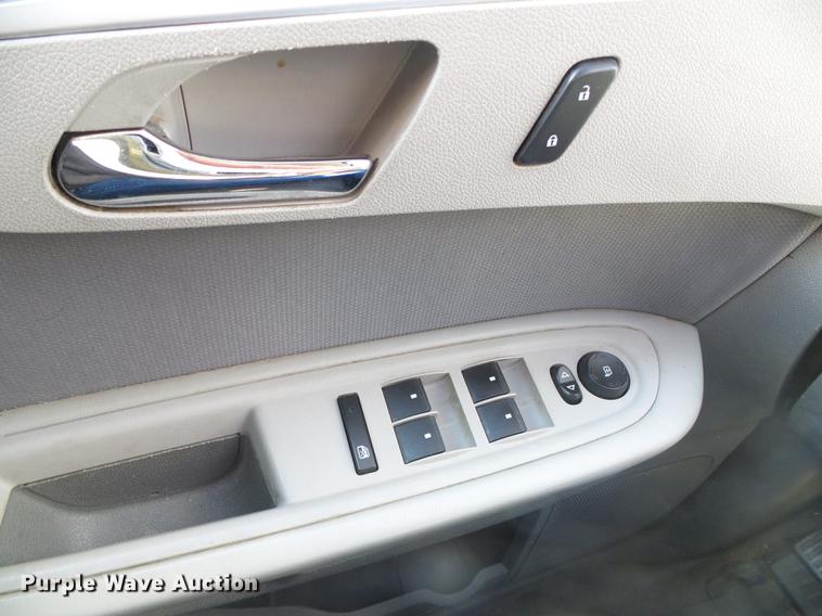 image for item DF2800 2012 Chevrolet Traverse LS SUV