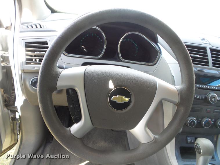 image for item DF2800 2012 Chevrolet Traverse LS SUV