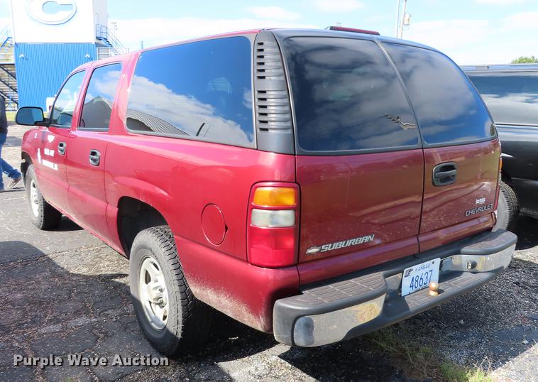 image for item DN9242 2001 Chevrolet Suburban 1500 SUV