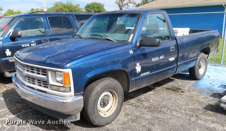 image for item DN9244 1998 Chevrolet 1500 pickup truck