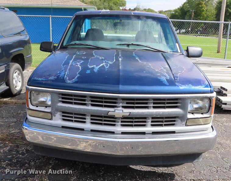 image for item DN9244 1998 Chevrolet 1500 pickup truck
