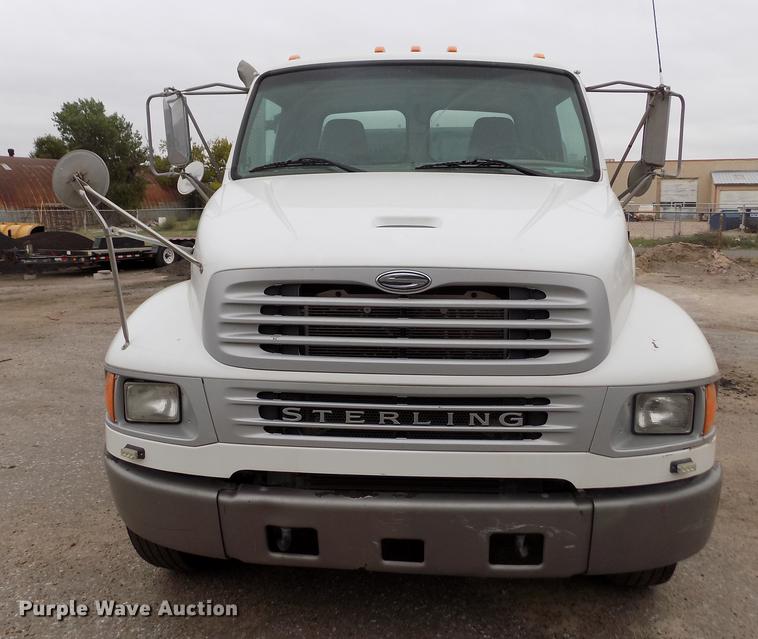 image for item DY9035 2005 Sterling Acterra street sweeper