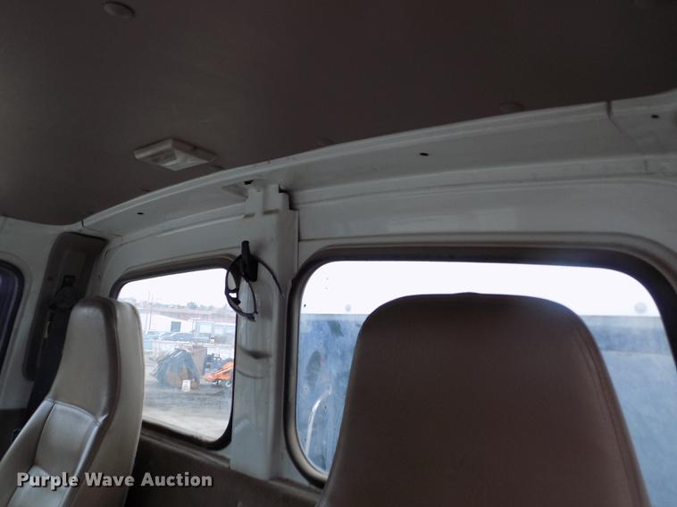 image for item DY9035 2005 Sterling Acterra street sweeper