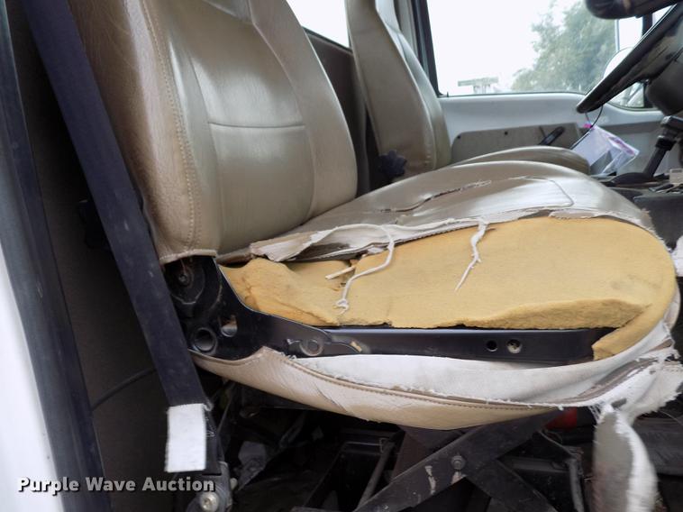 image for item DY9035 2005 Sterling Acterra street sweeper