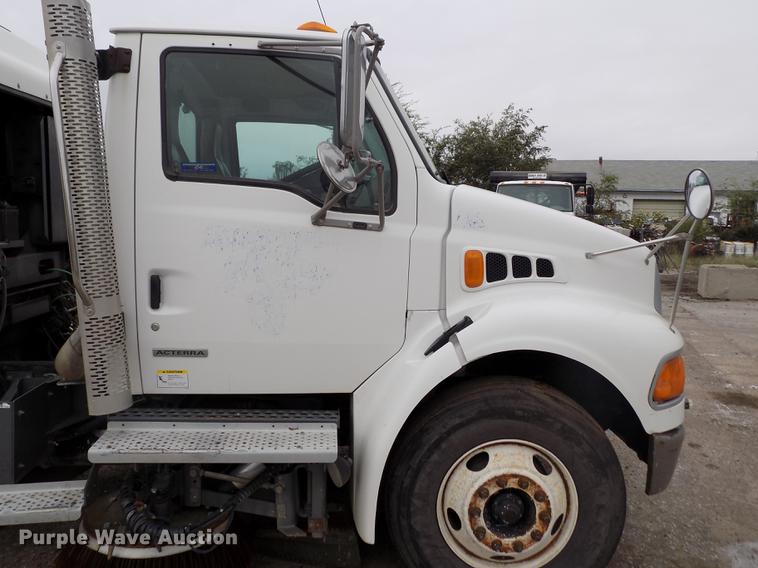 image for item DY9035 2005 Sterling Acterra street sweeper