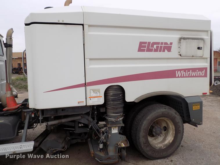 image for item DY9035 2005 Sterling Acterra street sweeper